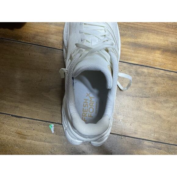 New Balance Fresh Foam X V4 12.5 2E Wide Beige Ivory Men Running MMORWS4-2E - Picture 10 of 11